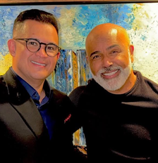 Bruno Avelar ao lado do cantor Rick Sollo, antes de embarcarem em helicóptero desaparecido Foto: Reprodução/Instagram