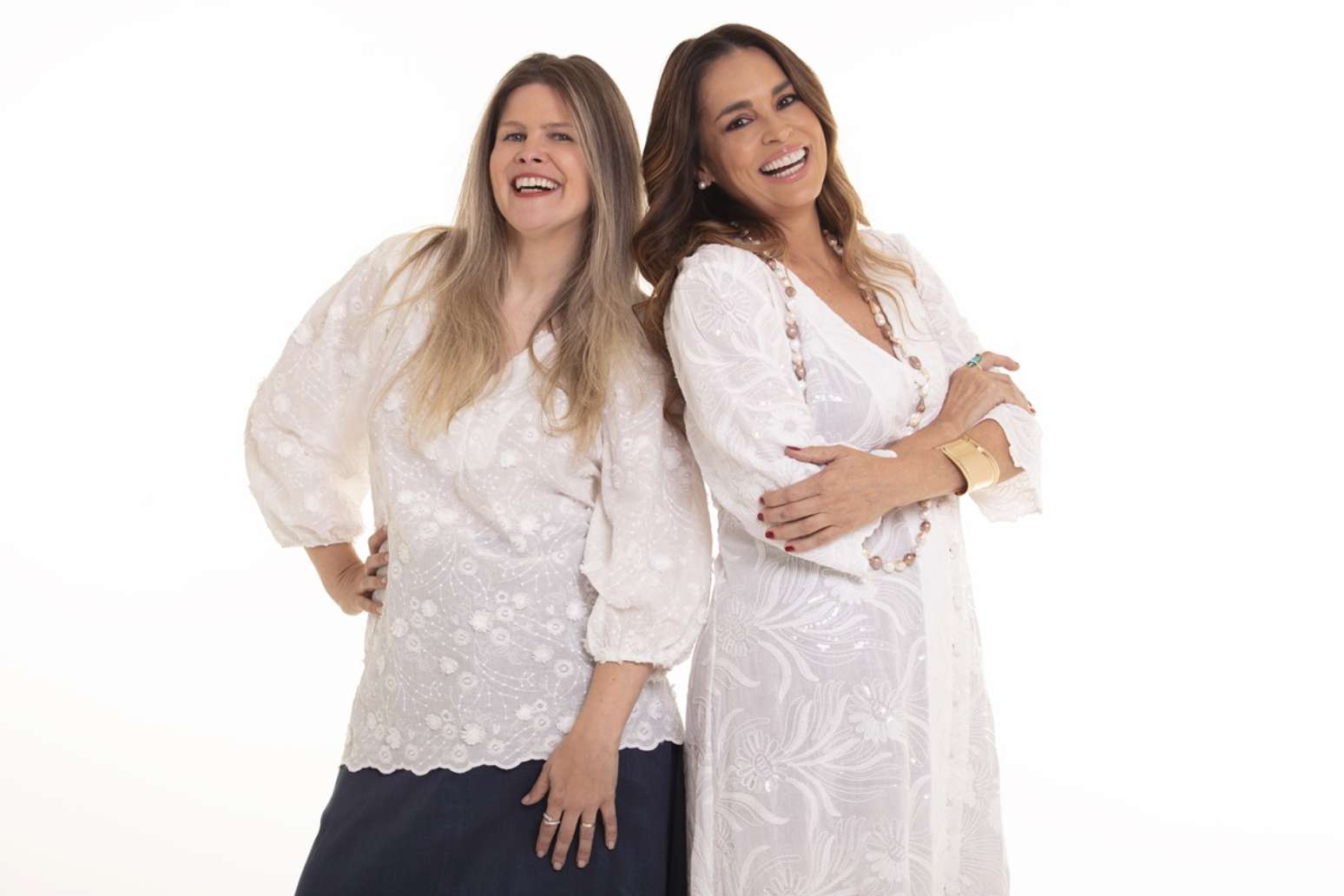 Suzy Rêgo com a estilista Carla Folloni, que a vestiu com a silhueta grande e agora, após eliminar muitos quilos