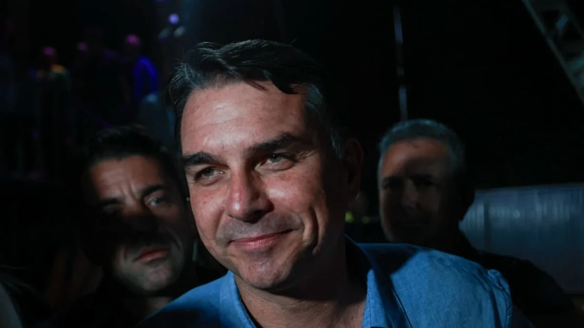 Quaest: votos no Sudeste e entre eleitores independentes impulsionam Flávio
