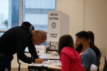 Brasil avisa França e Alemanha sobre suposta interferência de EUA e Rússia nas eleições
