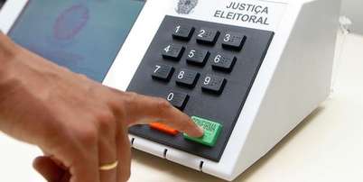 Imagem da matéria: Datafolha: Lula e Flávio Bolsonaro empatam tecnicamente no 1º turno