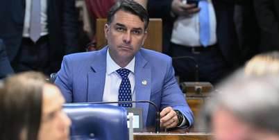 Conversas extra&iacute;das pela PF do celular de Vorcaro mostram intera&ccedil;&otilde;es com Fl&aacute;vio Bolsonaro Foto: Carlos Moura/Ag&ecirc;ncia Senado