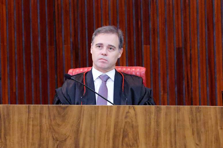 Mendonça nega censura em decisão contra fake news sobre Nossa Senhora: 'Fé não estava em julgamento'
