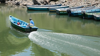 El bajo nivel del lago Güija alarma a comunidades de El Salvador y Guatemala