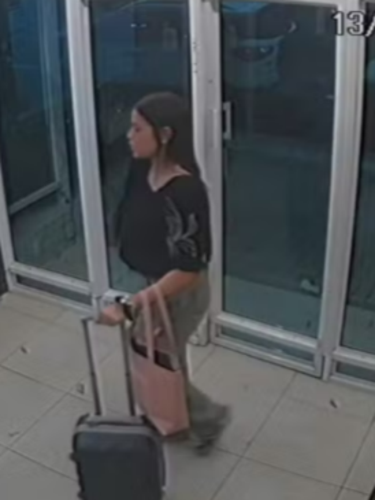 Veja os últimos momentos de jovem encontrada morta em condomínio de Fortaleza