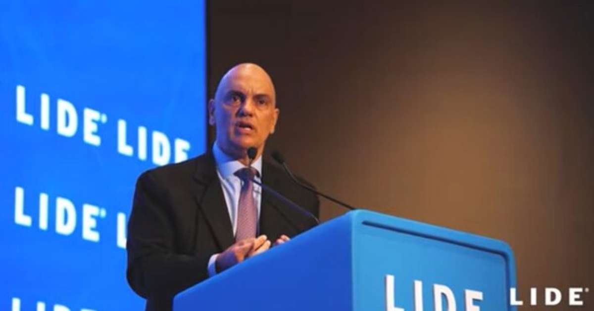 Vorcaro pediu a funcionária que desse prioridade para família Moraes em uso de avião