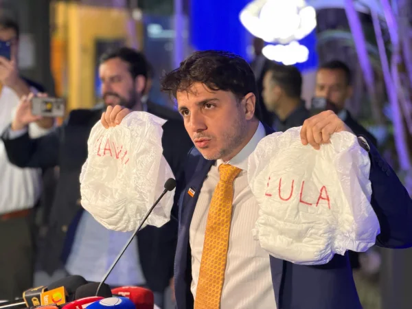 Renan Santos anuncia caravana que percorrerá 37 cidades com lives 24h