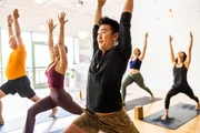 "Bro-lates": aulas de pilates exclusivas para homens fazem sucesso nos EUA