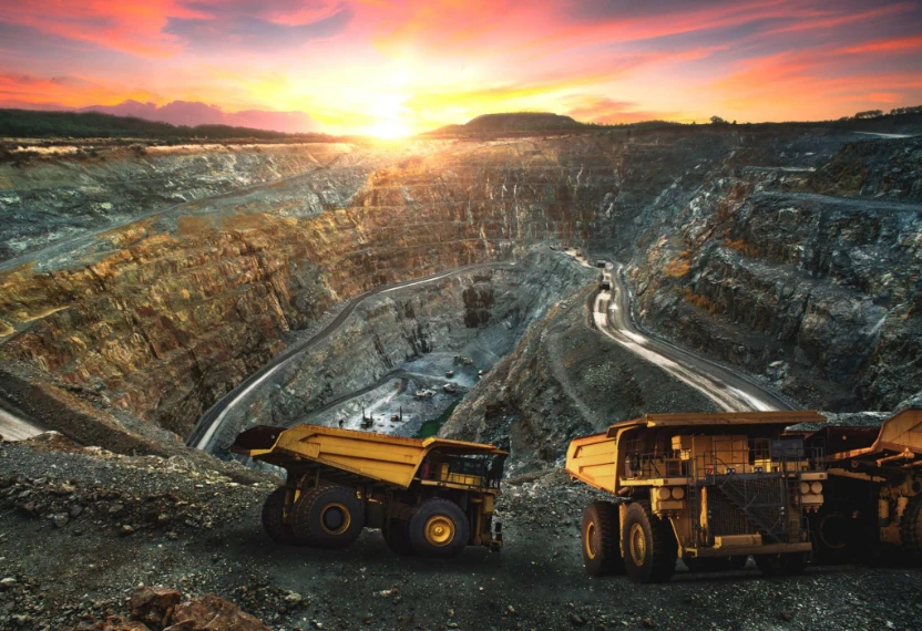 A Arábia Saudita descobre 110 milhões de toneladas de minerais de terras raras e minério contendo urânio em Madiã