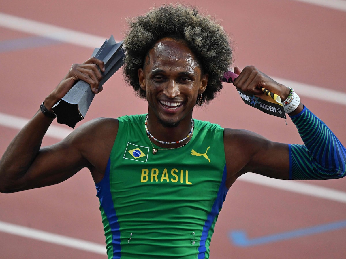 Alison dos Santos vence mundial de atletismo em Budapeste e amplia hegemonia na temporada