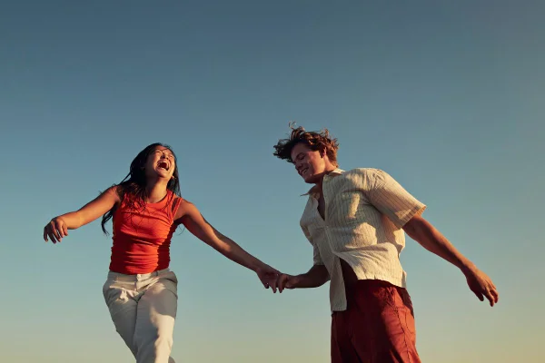 Namorado anos mais velho: por que relação de Lívian Aragão virou assunto?