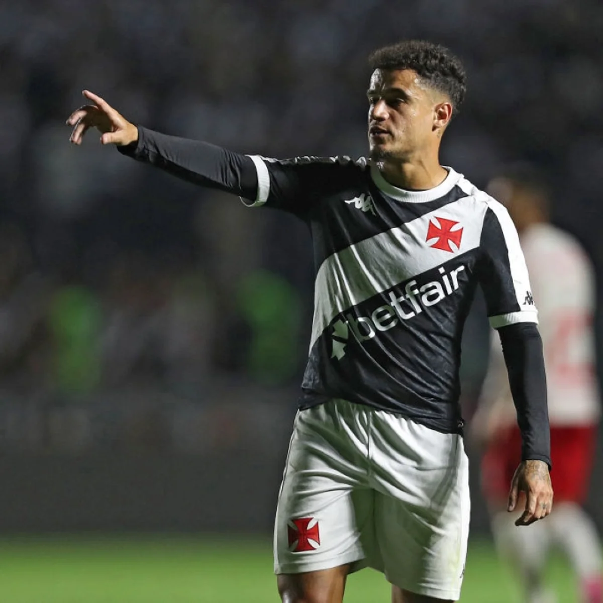 Coutinho explica saída do Vasco: "Decisão mais difícil da minha vida"