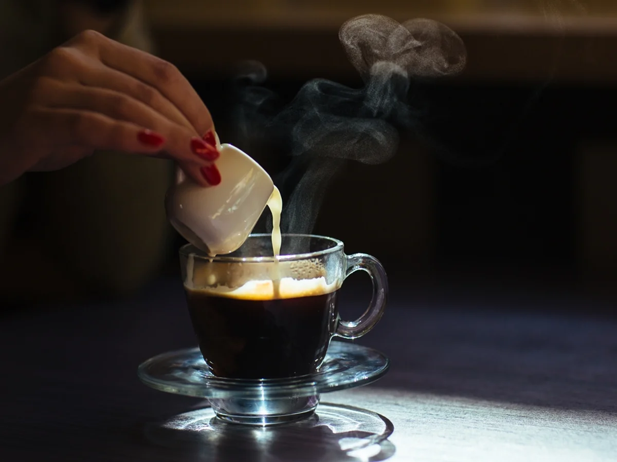 Cheiro de café fresco é associado a melhora momentânea do humor