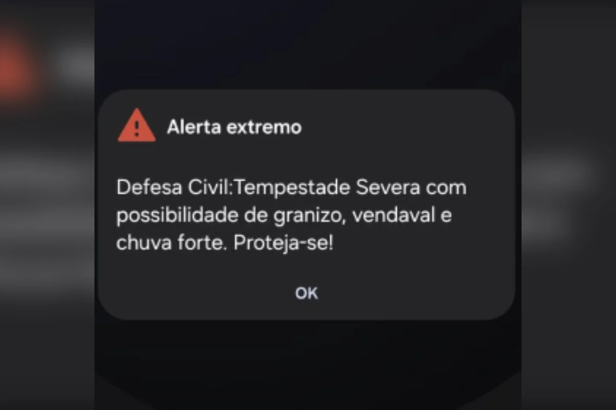 Imagem da matéria: Chuva forte, vendaval e granizo: moradores de BH recebem 3 alertas seguidos