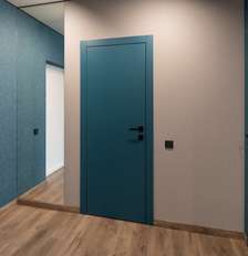 Entenda como a reprodução das portas de antigas casas está transformando o tratamento do Alzheimer em lares de idosos na Holanda Foto: Tsyb_Oleg/iStock / Getty Images Plus / Bons Fluidos
