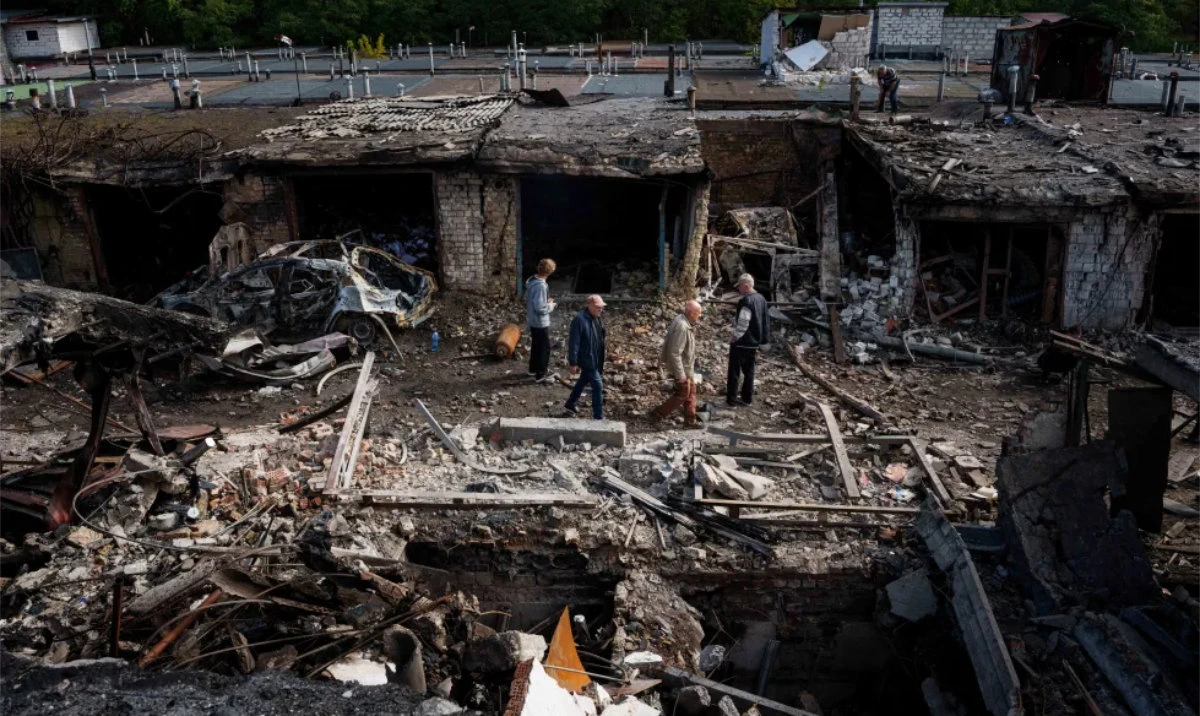 A França diz que o Reino 'pode contar' com Paris enquanto tropas são enviadas para proteger Yanbu