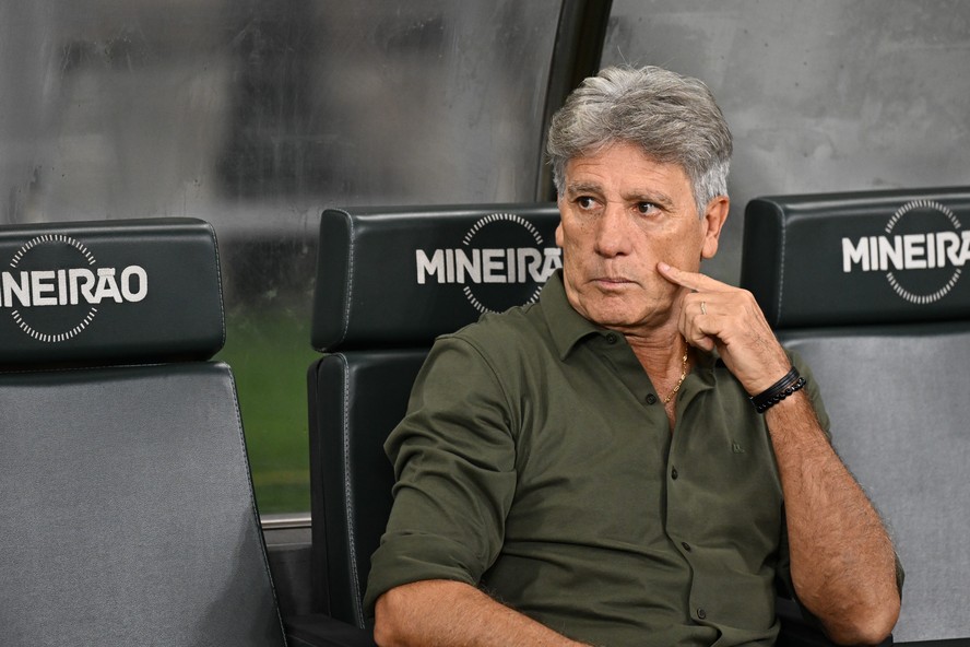 Grêmio anuncia contratação do técnico Renato Gaúcho