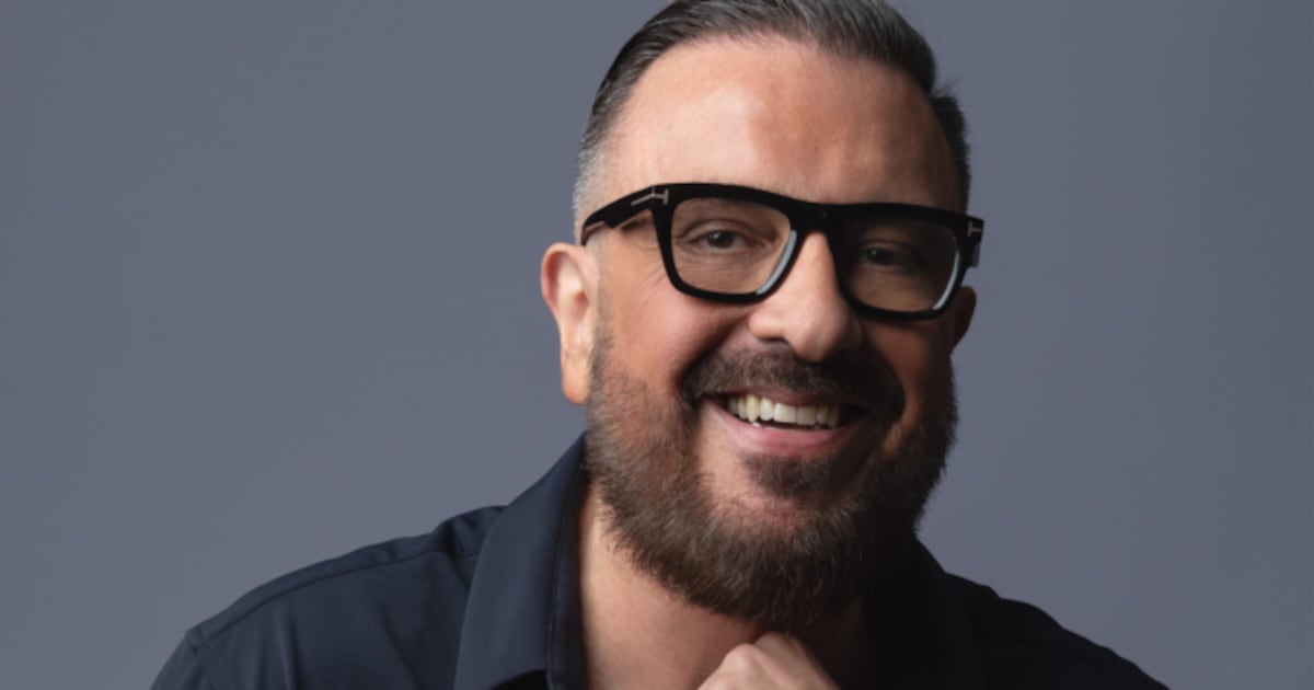 Rodrigo Carelli revela que os 22 peões de A Fazenda já estão confinados: ‘Começou!’