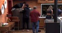 Adriane Galisteu compartilha fotos de Vittorio curtindo a Espanha: ‘Matando a saudade’