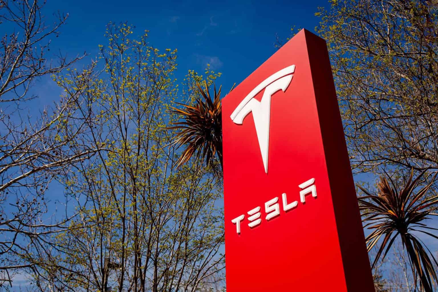 China pode barrar a fusão entre a Tesla e a SpaceX