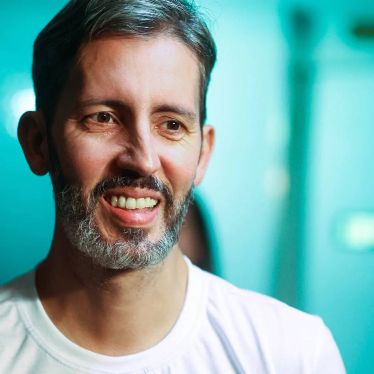 Grass promete regularização e saúde e diz que futuro do DF está em jogo