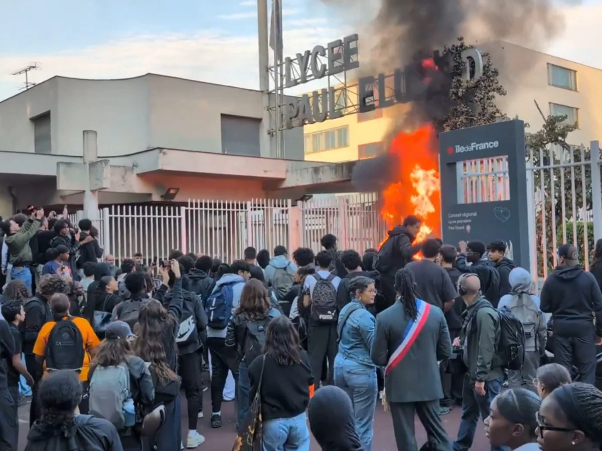 Protestos estudantis na França deixam 40 diretores feridos