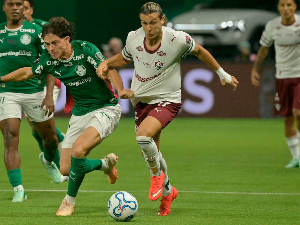 Palmeiras suporta sofrimento em casa e vence Fluminense nos pênaltis para ir à final da Libertadores