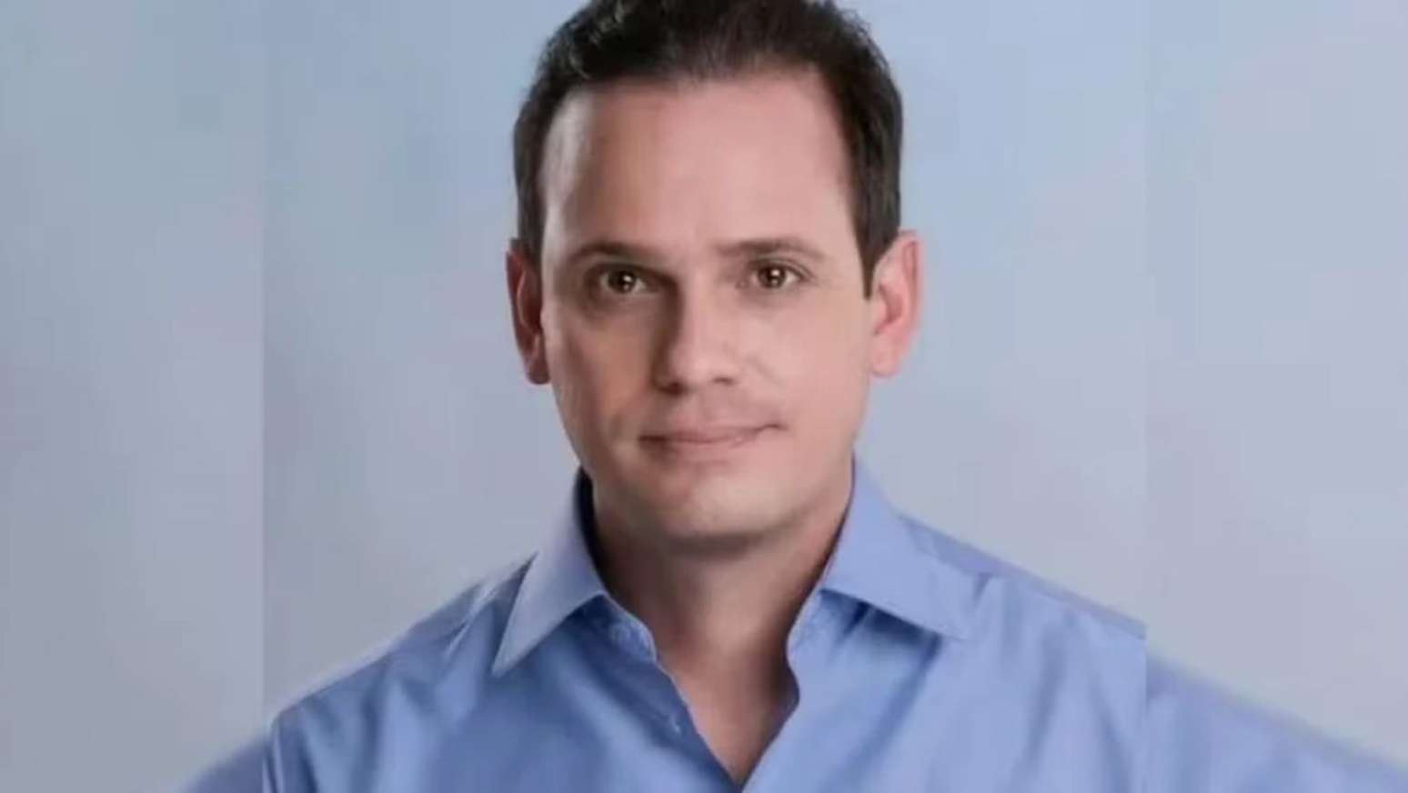 Renato Purini foi alvo de opera&ccedil;&atilde;o nesta sexta-feira, 16; agentes cumprem mandados na casa da prefeita e na Prefeitura
