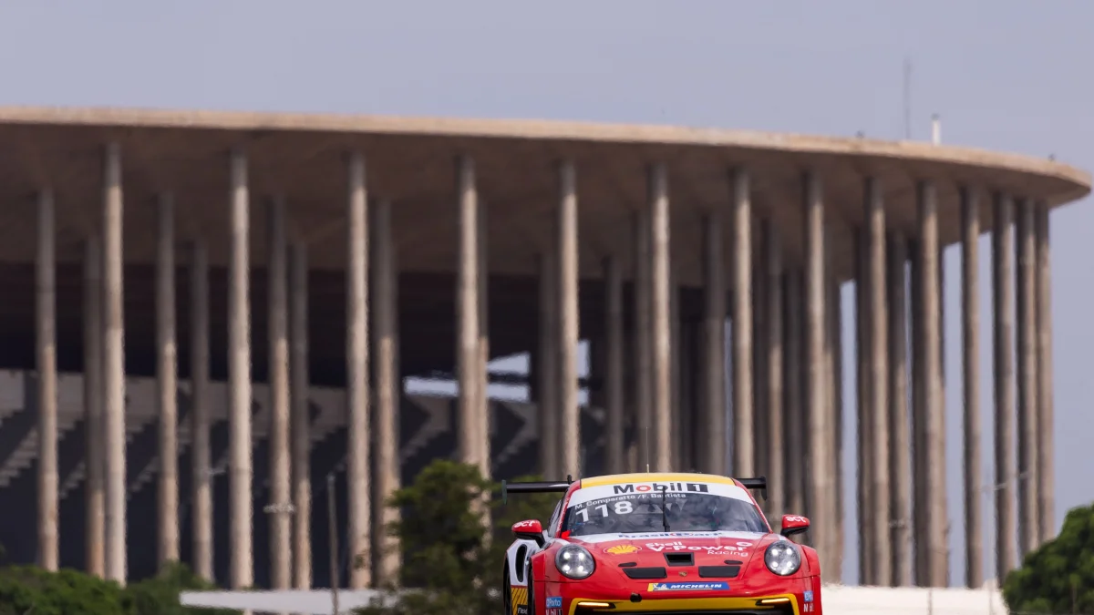 Veja como ficou o pódio da categoria Carrera na Porsche Cup em Brasília
