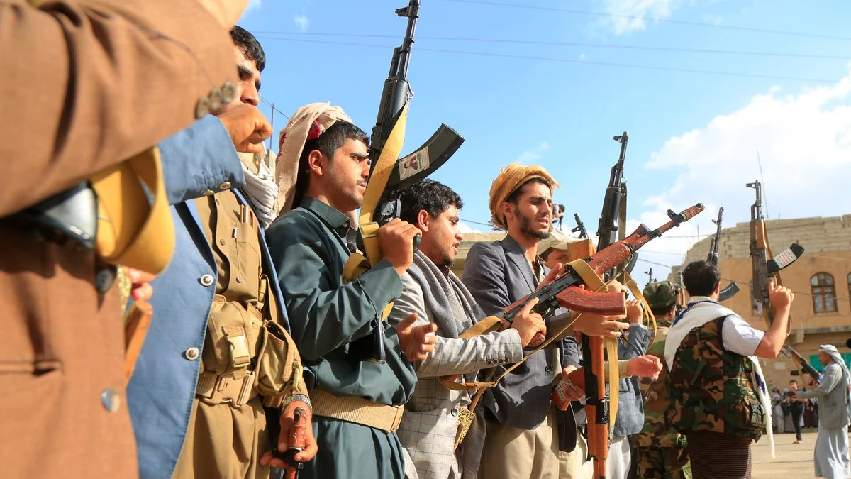 Iêmen faz 20 ataques aéreos contra Houthis, segundo um porta-voz