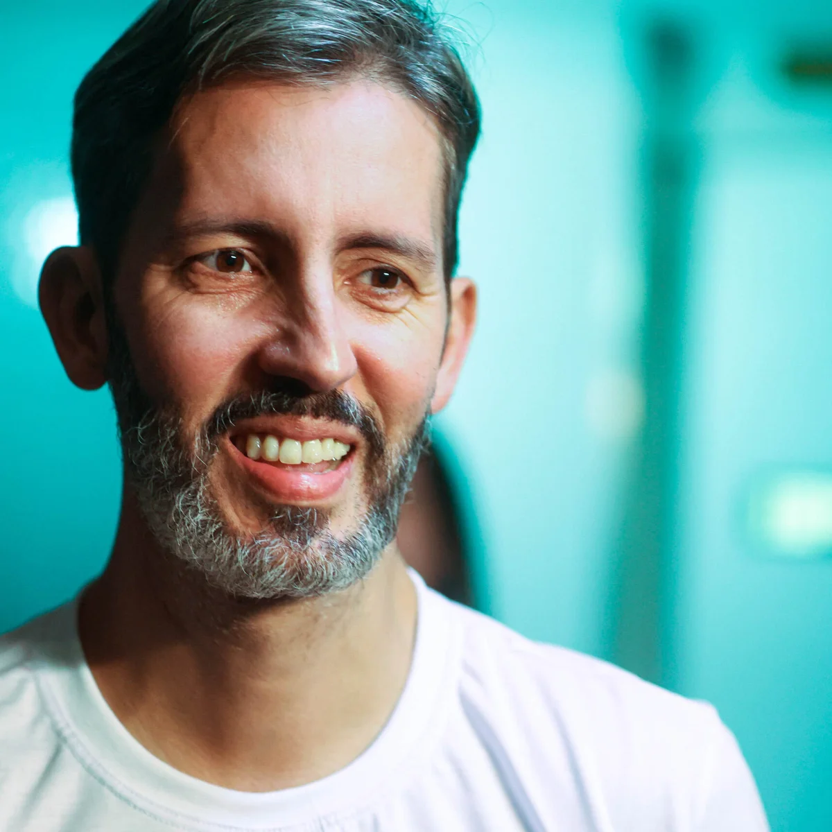 Leandro Grass tem caminhadas e visitas a apoiadores na agenda deste sábado