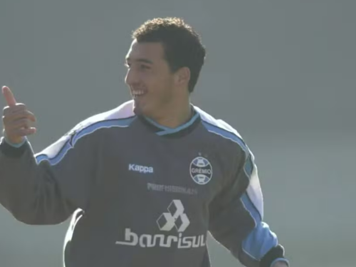 Ex-volante do Grêmio, Émerson Leal morre aos 46 anos