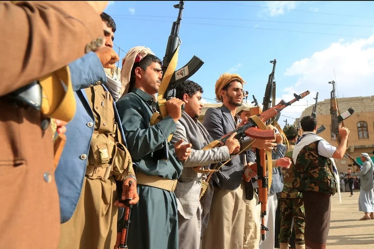 EUA retira funcionários da Arábia Saudita após ataques dos Houthis
