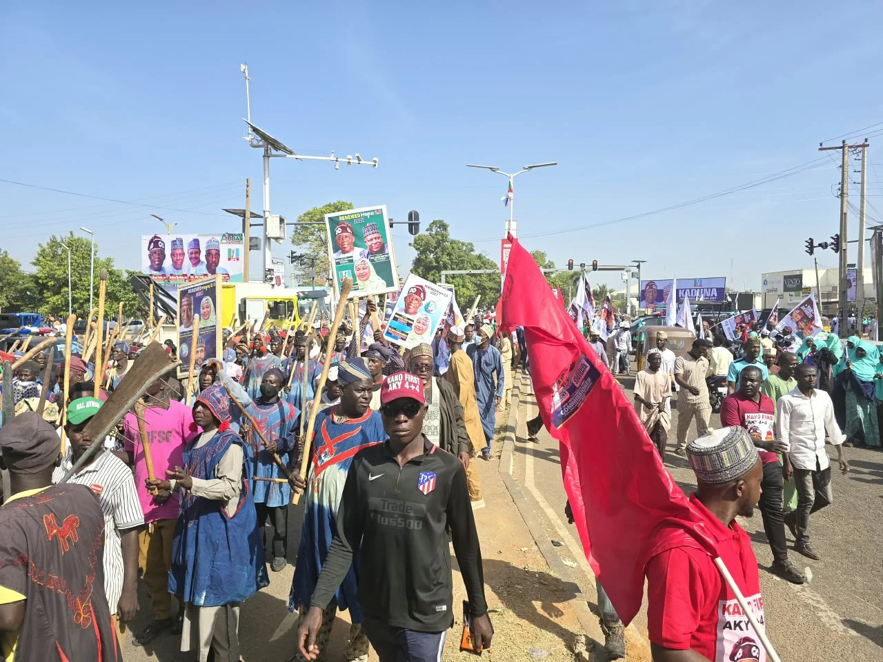 Tinubu’s 2027 campaign kicks off as APC supporters flood Kaduna stadium