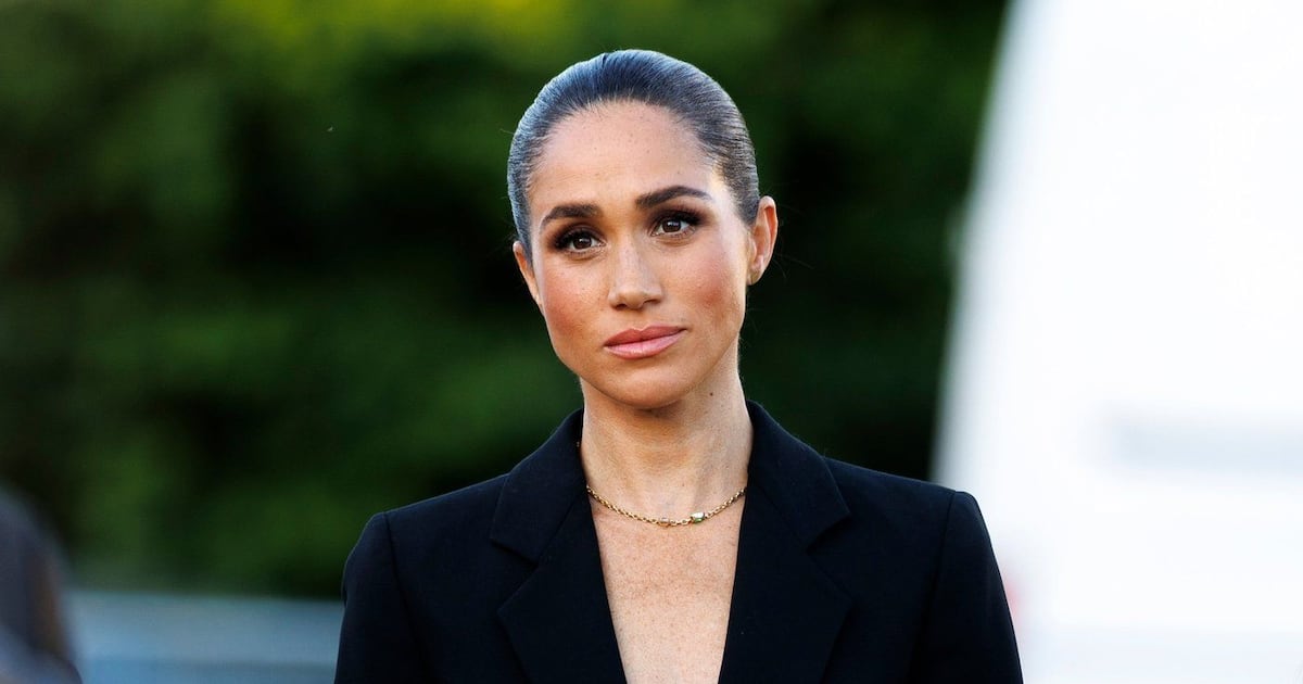 Meghan reage após supostas imagens de abuso sexual infantil encontradas na antiga casa do pai