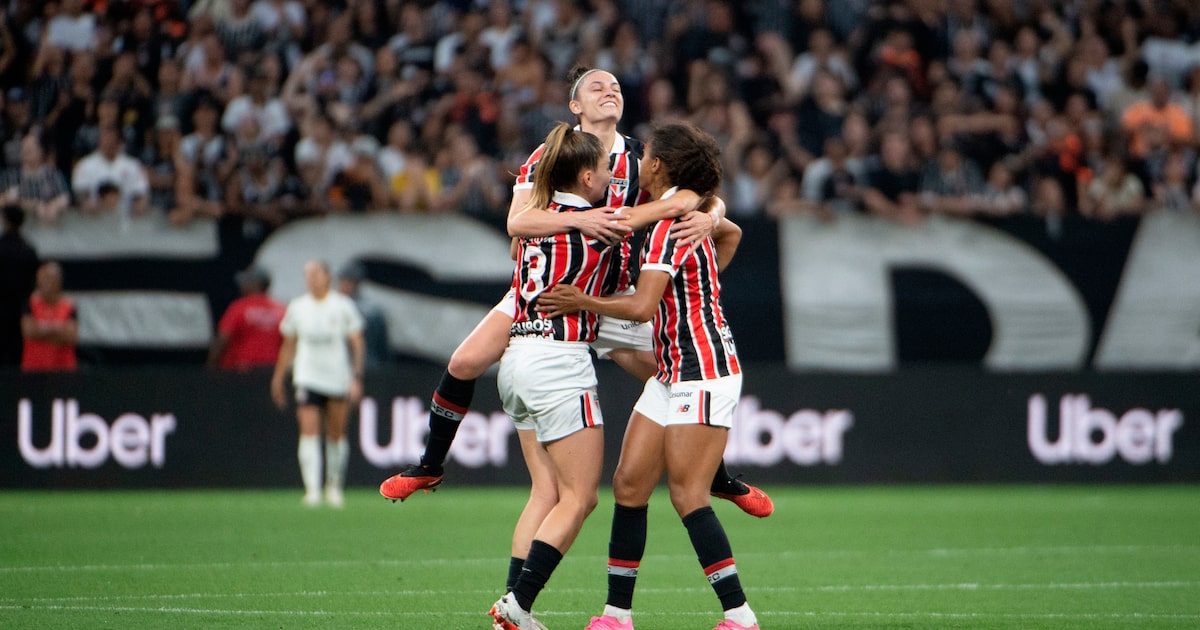 São Paulo bate recorde de público da América do Sul em final do Brasileiro Feminino