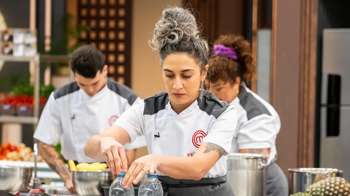 Fernanda, a “Loba”, compara disputa entre MasterChef amador e profissional