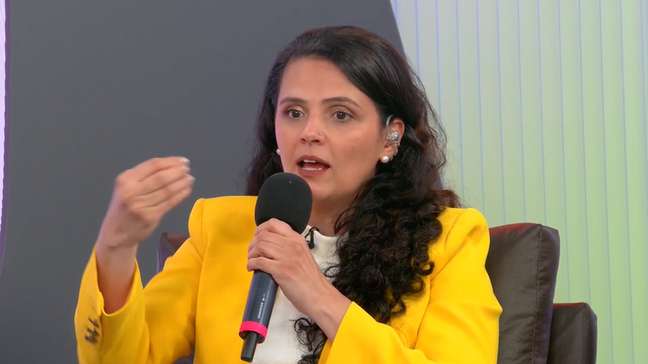 Maioria silenciosa e extrema direita vitoriosa ajudam a explicar Flávio à frente de Lula e em vantagem para 2º turno, avaliam especialistas