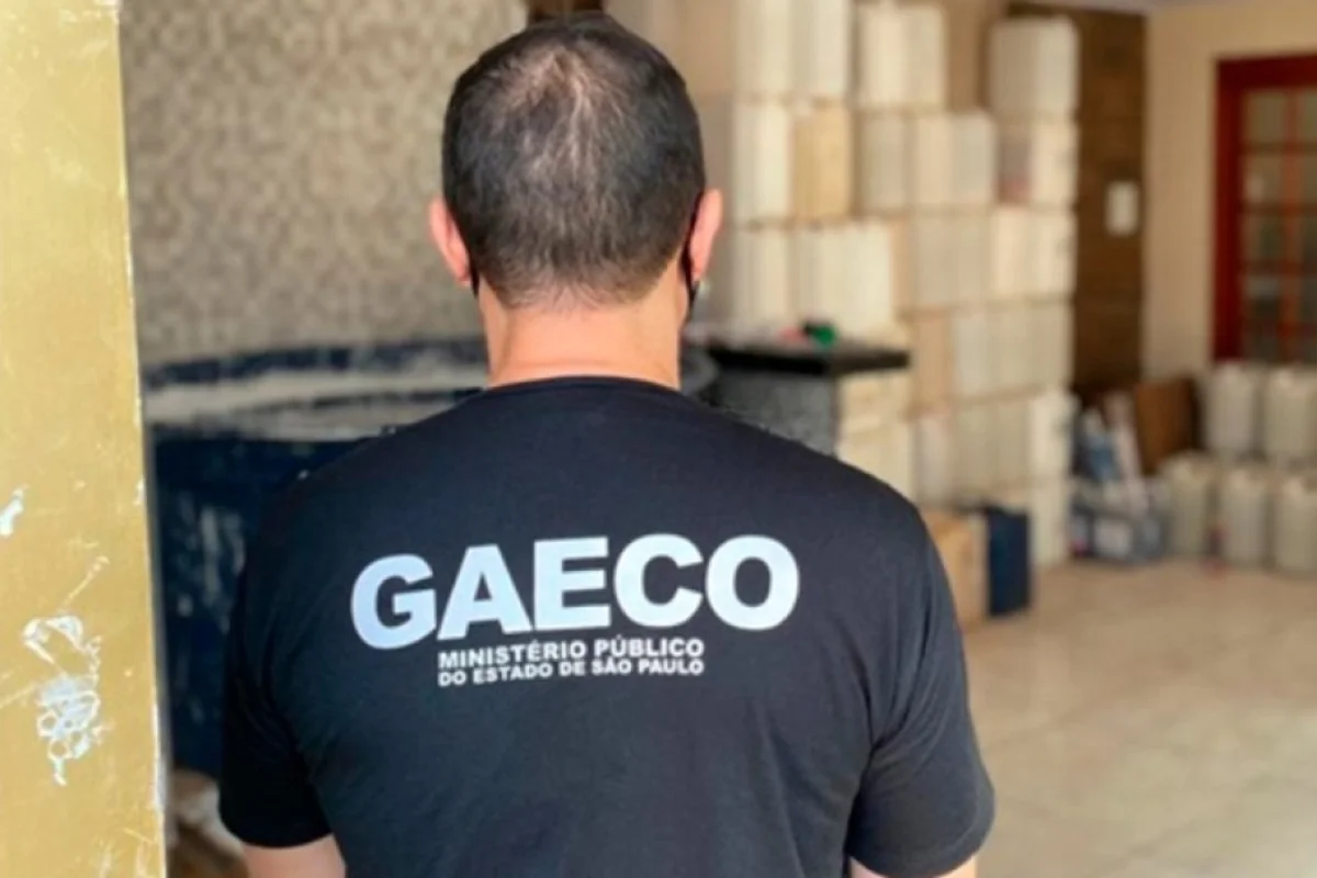 Operação mira escritórios de advocacia por fraudes contra aposentados em SP