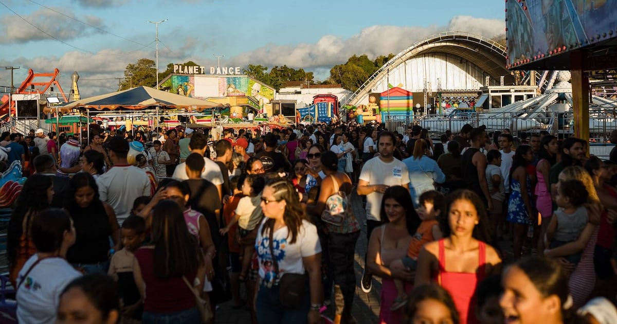 Vem Brincar Santa Rita reúne famílias e leva diversão e distribuição de brinquedos à Praça do Povo