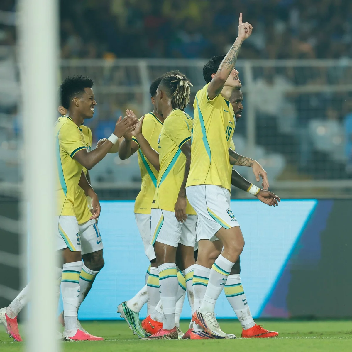 Brasil encerra Data Fifa com duas vitórias e um empate; veja próximos jogos