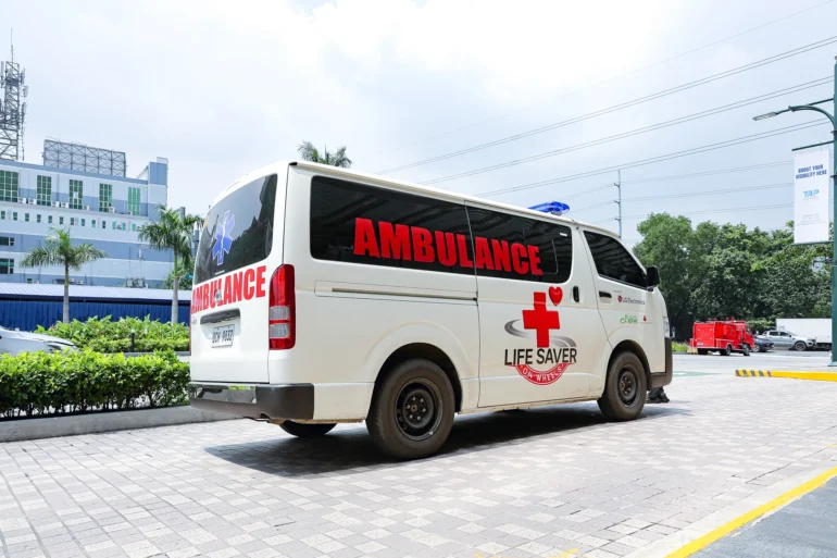 O Desafio LG Ambassador traz uma ambulância para o Barangay Pangil, em Laguna