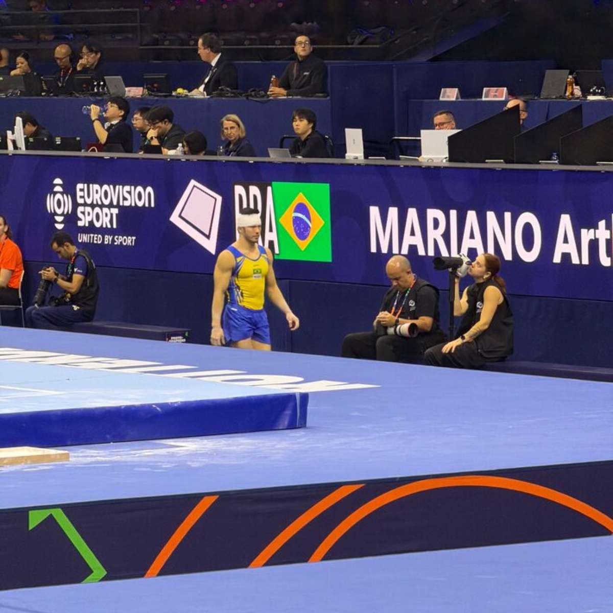 Acidente de Arthur Nory na barra fixa marca dia difícil do Brasil nas eliminatórias do Mundial